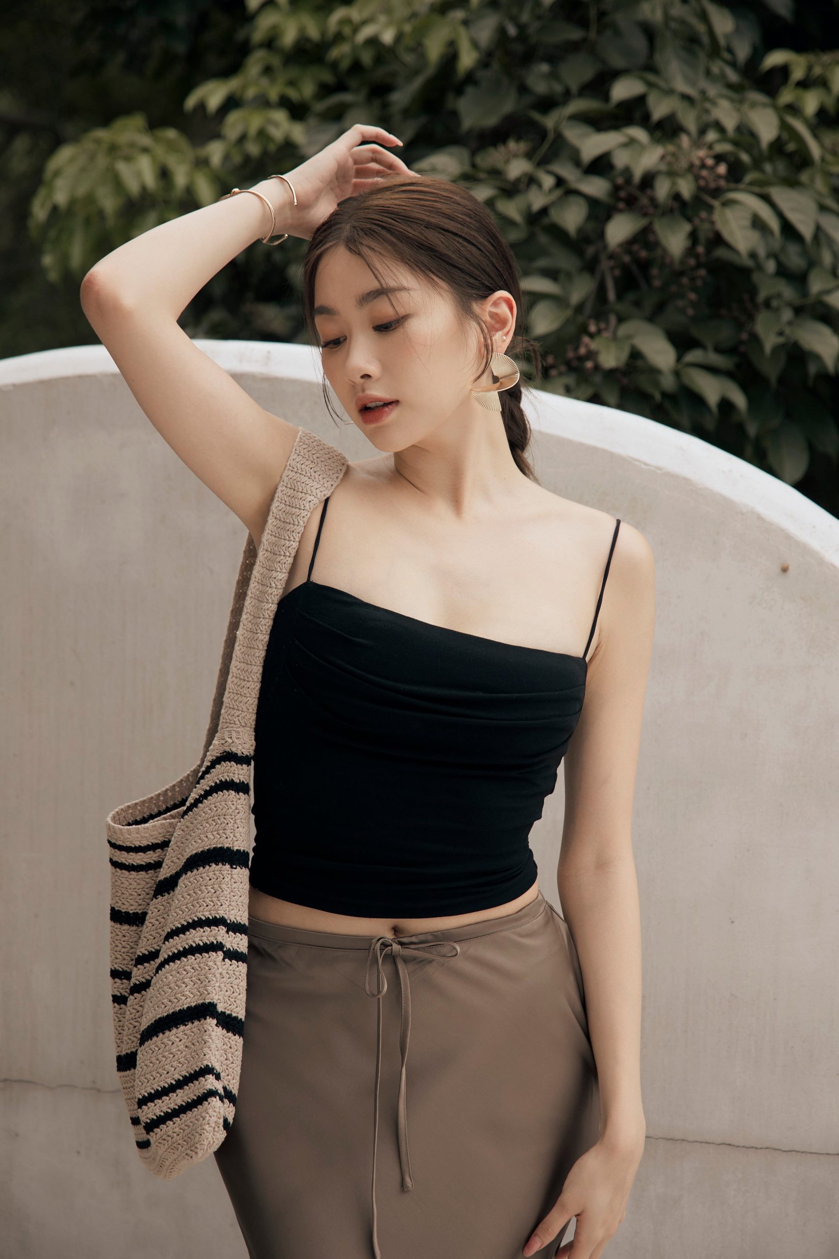 scratched strap bra top<br/>藏肚收腰push up bra top scratched strap bra top藏肚收腰push up bra top