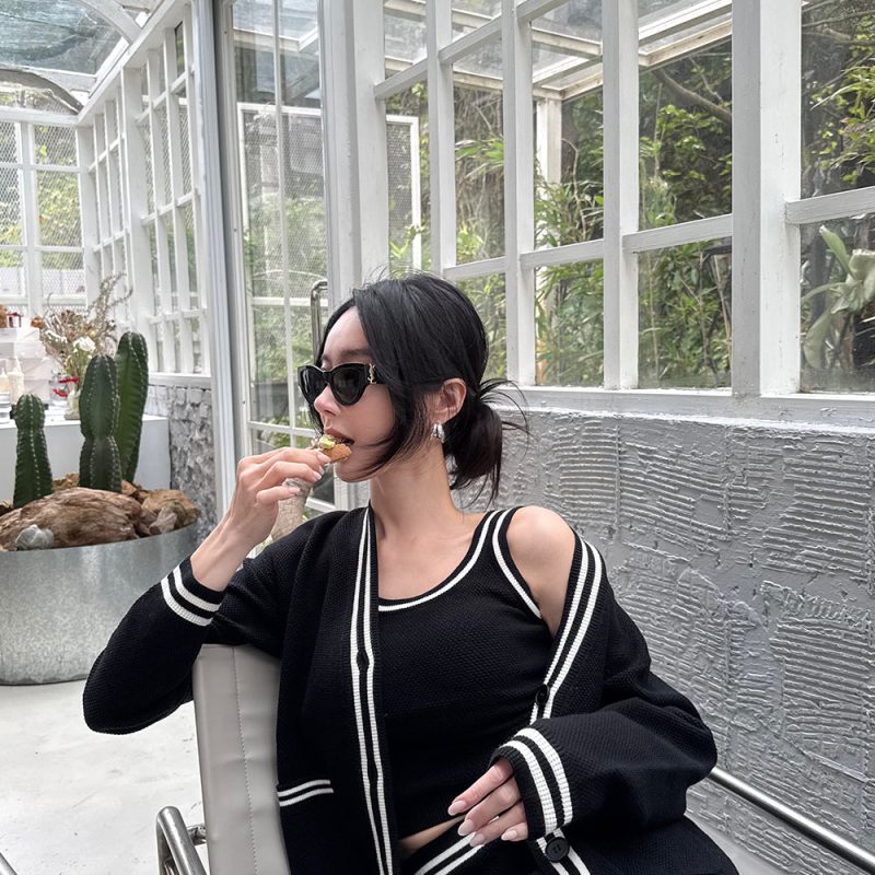 afternoon walk knit longline button up cardigan菱格針織排釦中長版開襟外套