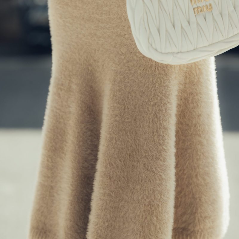 faux fur mermaid skirt (水貂毛感魚尾裙)