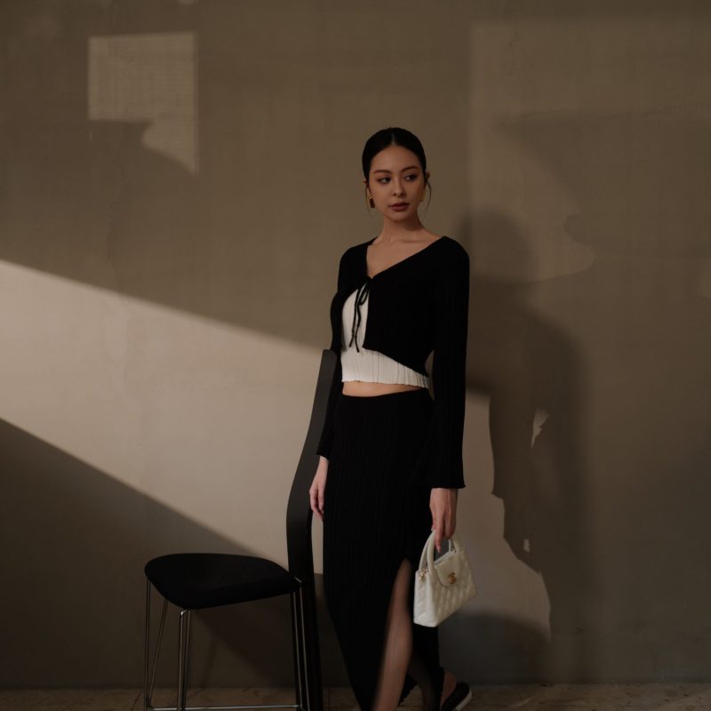 wide ribbed knit midi skirt with slit針織側開岔裙 【黑 s】