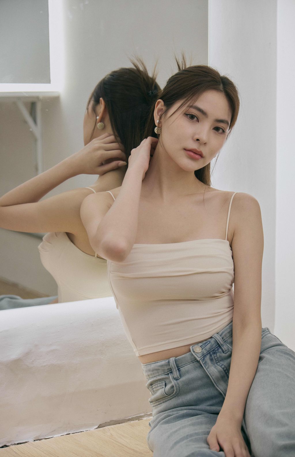 scratched strap bra top<br/>藏肚收腰push up bra top scratched strap bra top藏肚收腰push up bra top