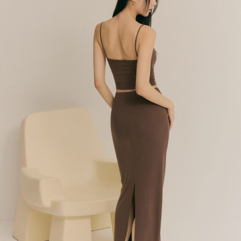 heat++ back slit long skirt (低調辣抽繩後開衩裙)