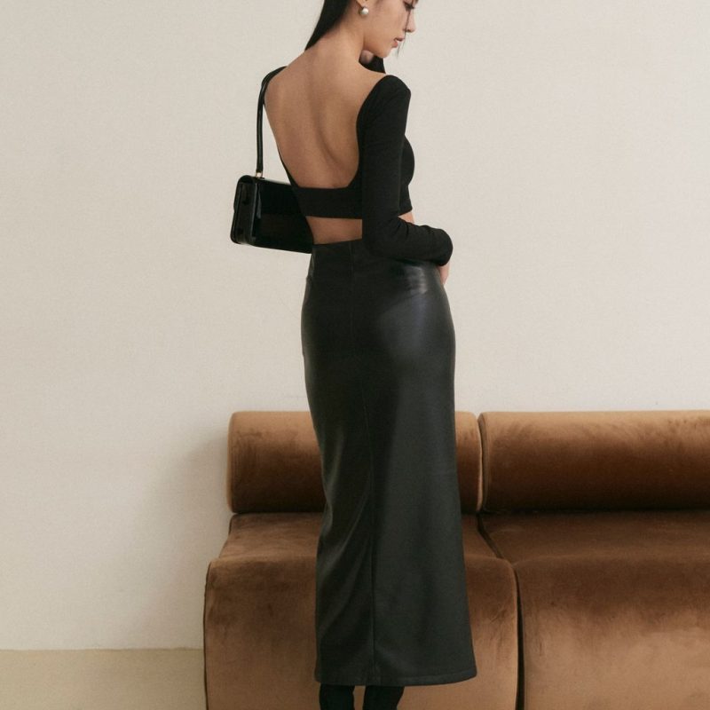 front slit leather long skirt (質感前開衩皮長裙)