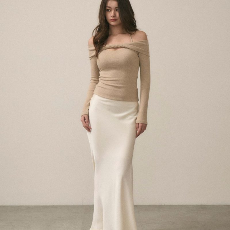 satin embossed mermaid skirt (緞面壓紋魚尾長裙)